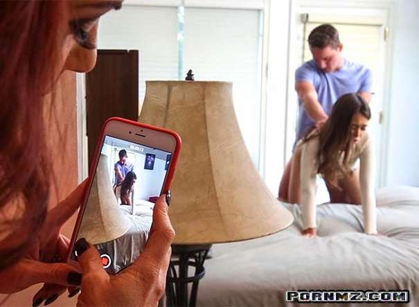 BangBros – Mom What You Doing