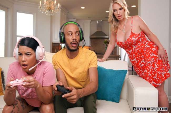 Brazzers – Rachael Cavalli Maya Farrell Her Mom Is Even Hotter Trailer