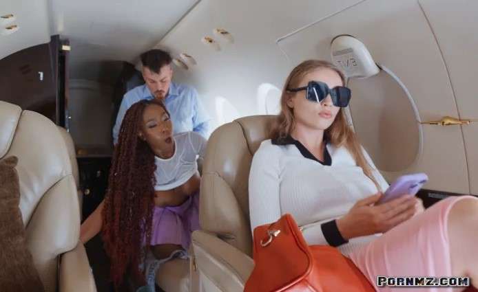 [BrazzersExxtra] YouLoveCece – Strap In For Dripping Pussy Take Off