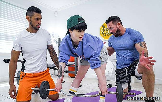 [Tomboyz] Decay Raee – Two Trainers For One Tomboy