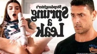 Julia Jaes Stedaughtes Sug A Leak AdultTie